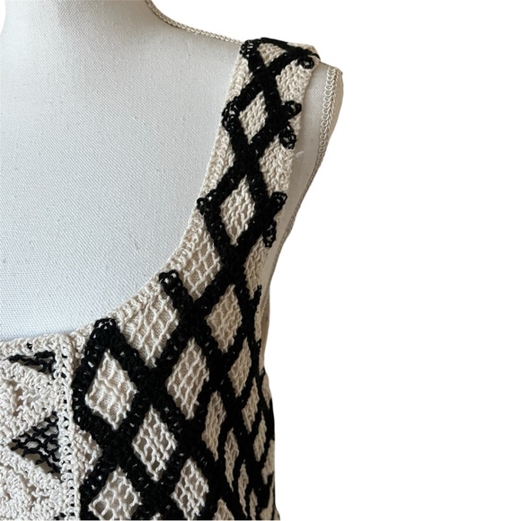 Z Supply Calle Crochet Tank - Picture 9 of 12